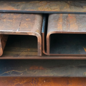 Швеллер стальной гнутый равнополочный 200х50х4 мм Ст3сп ГОСТ 8278-83 в наличии в Брянске